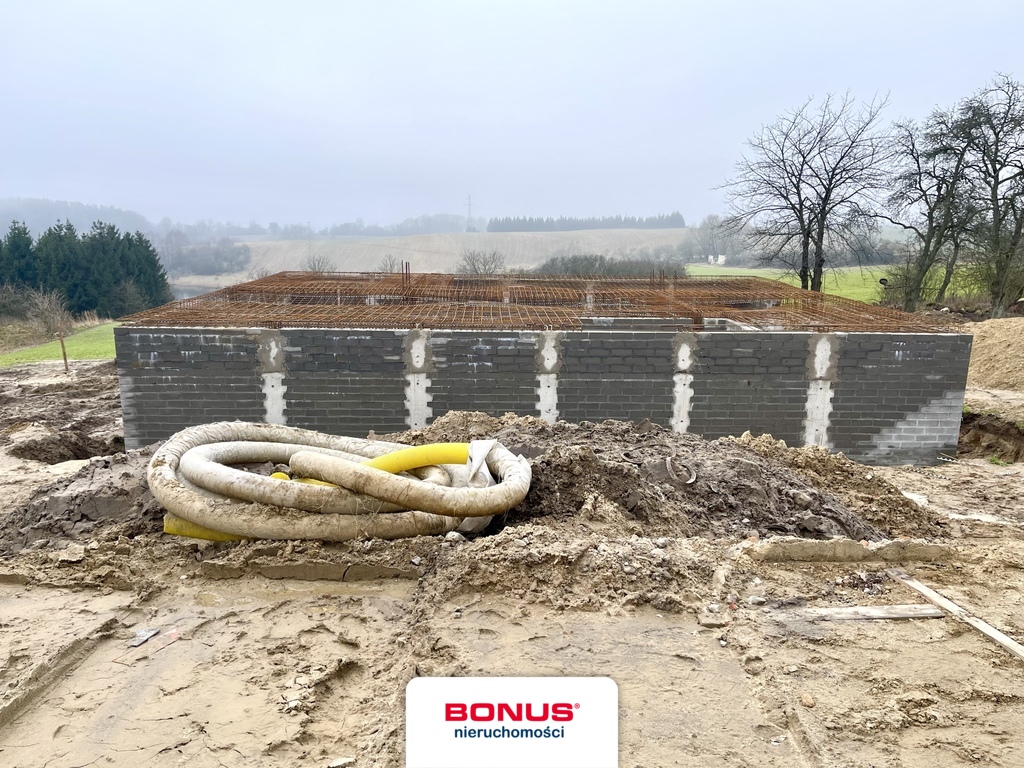 Rozpoczęta budowa domu jednorodzinnego w Kołowie (7)