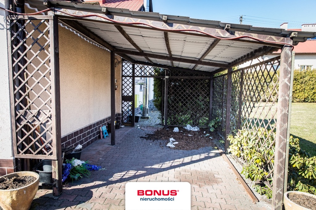 Komfortowy dom w Pucicach z dużą działką (25)