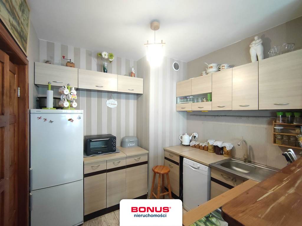 Duża kawalerka z możliwością 2 pok. (3)