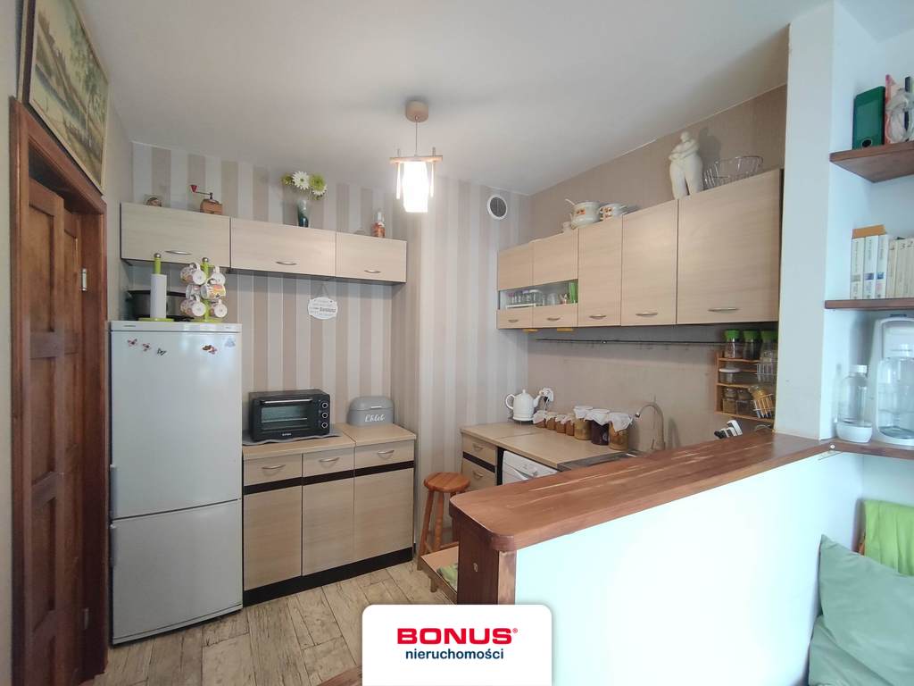 Duża kawalerka z możliwością 2 pok. (4)