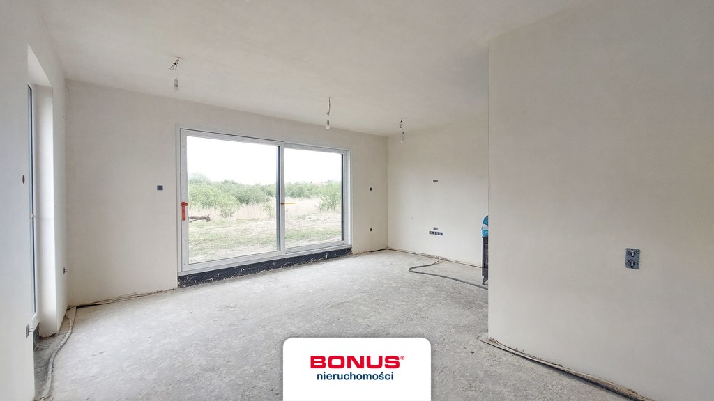 Bliźniak w Skarbimierzycach! 5 pokoi + garaż! (2)