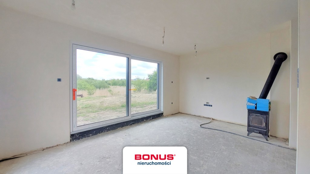 Bliźniak w Skarbimierzycach! 5 pokoi + garaż! (3)