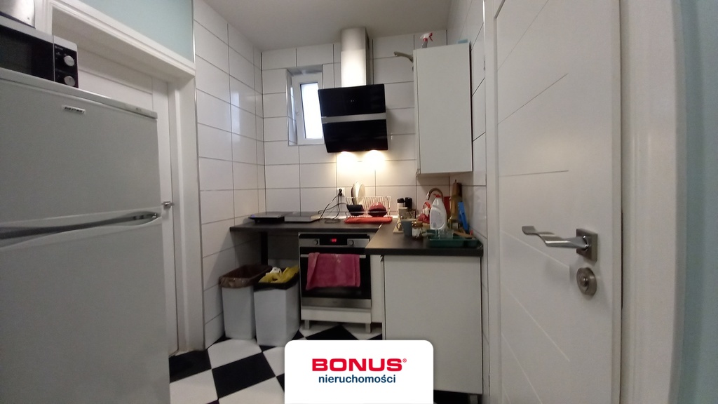 18 Pokoi, 7 Łazienek, 4 Kuchnie, Parking! Miedwie (5)