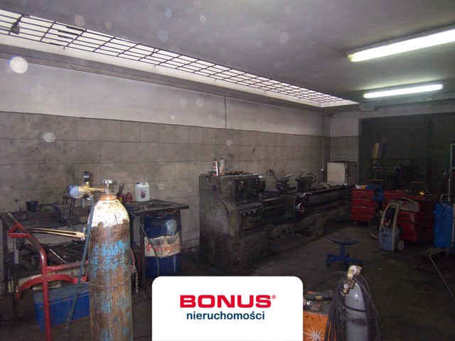 Budynek warsztatowy z placem manewrowym!!! (6)