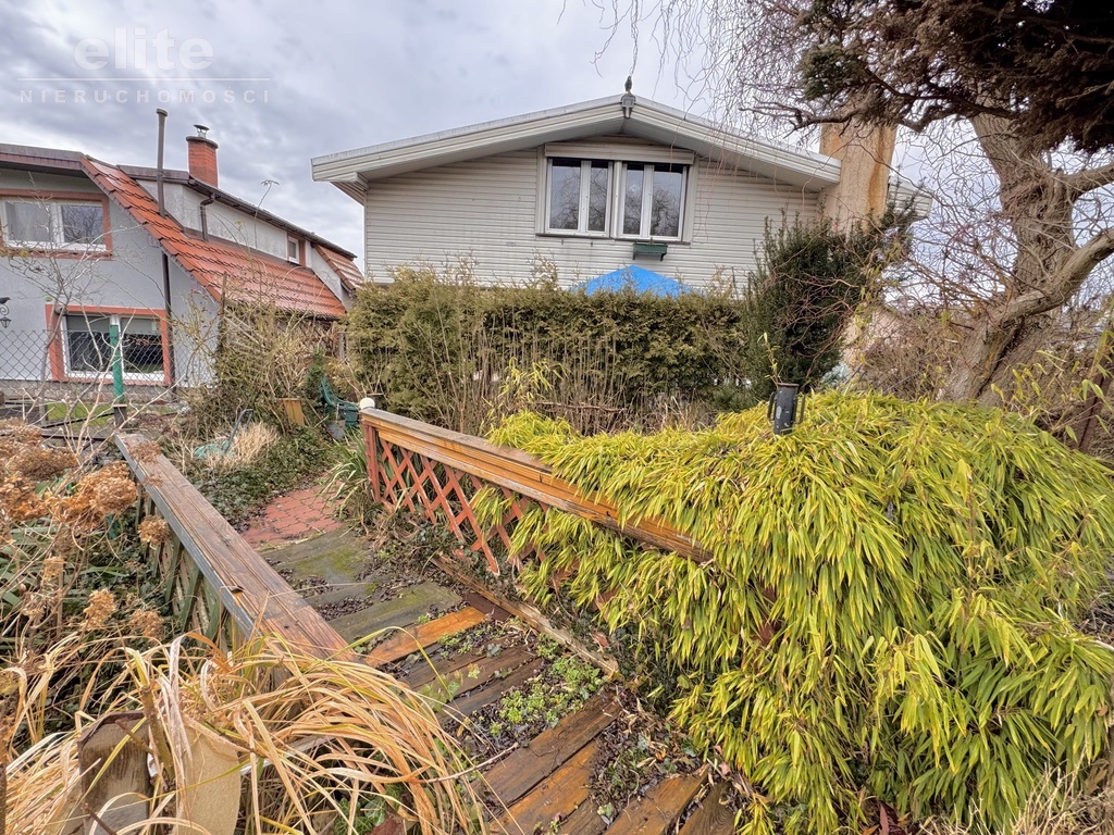 domek z działką w Bartoszewie jezioro las stadnina (12)