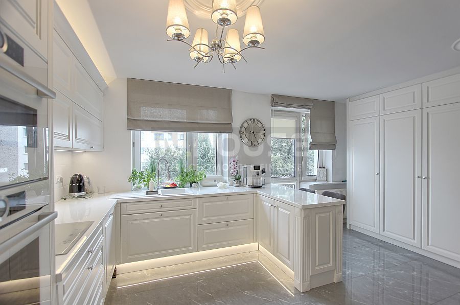 Luksusowy Apartament na Starówce z Garażem (5)