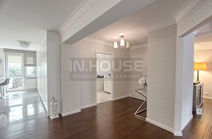 Luksusowy Apartament na Starówce z Garażem (15)