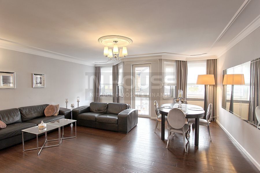 Luksusowy Apartament na Starówce z Garażem (1)