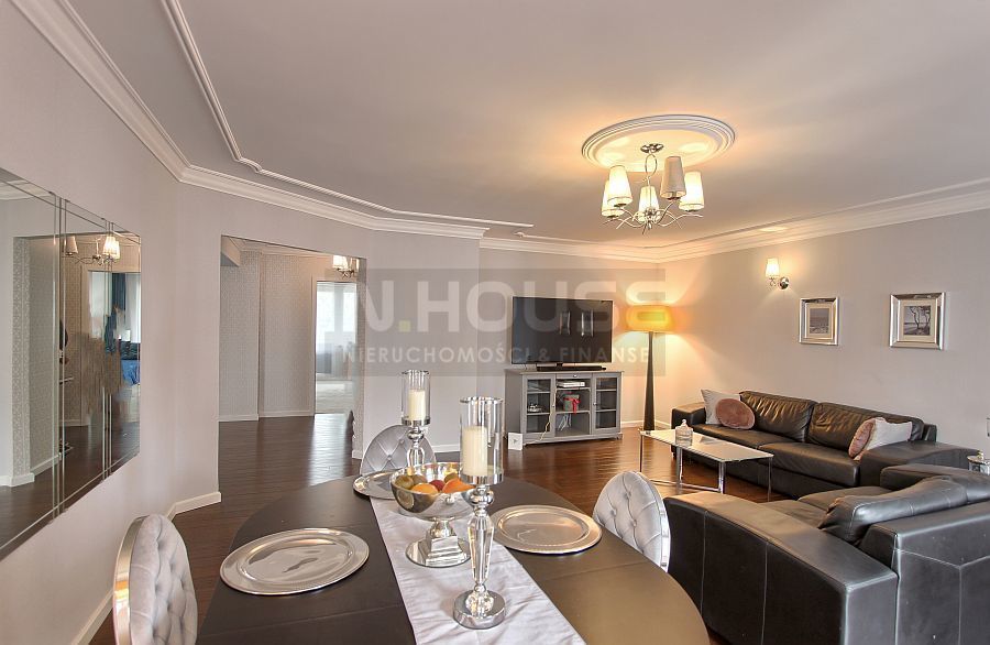 Luksusowy Apartament na Starówce z Garażem (3)