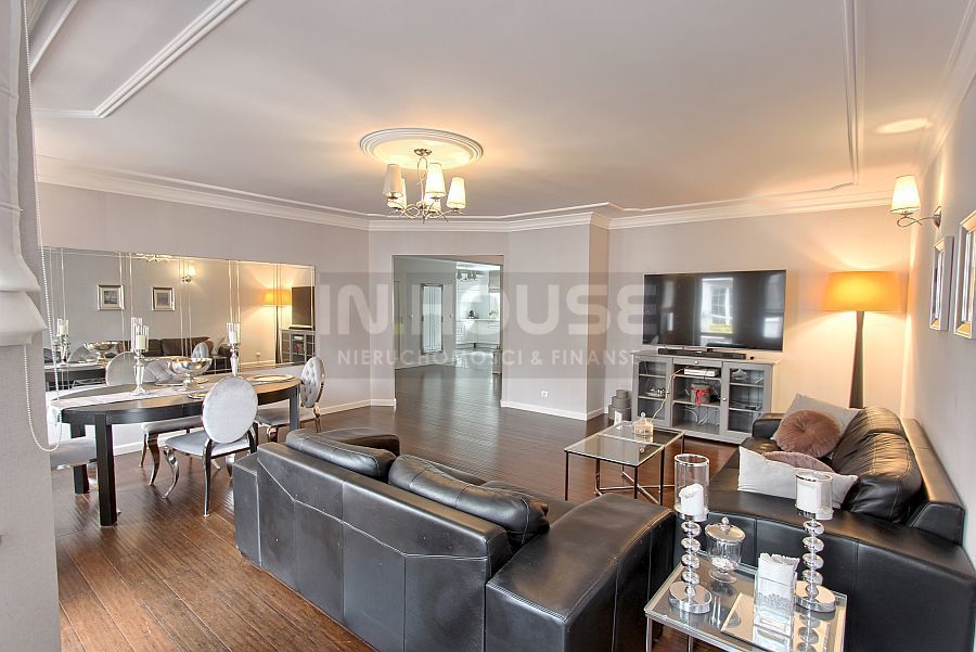 Luksusowy Apartament na Starówce z Garażem (2)