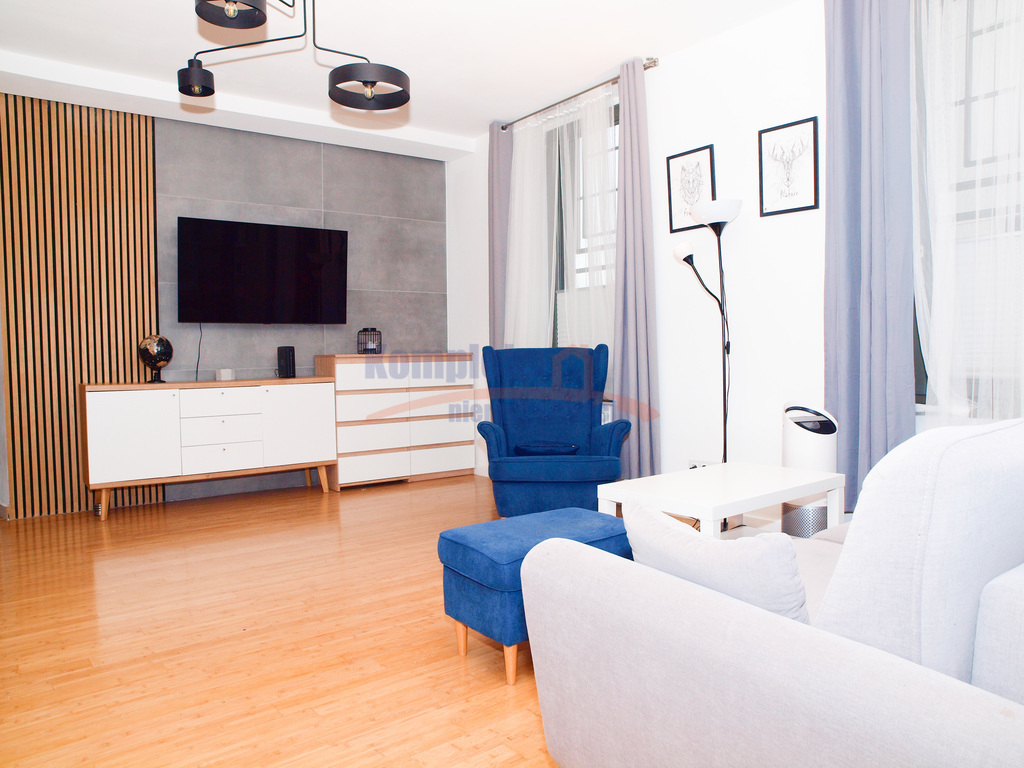 Wyjątkowe 3 pokoje na Starym Mieście (2)