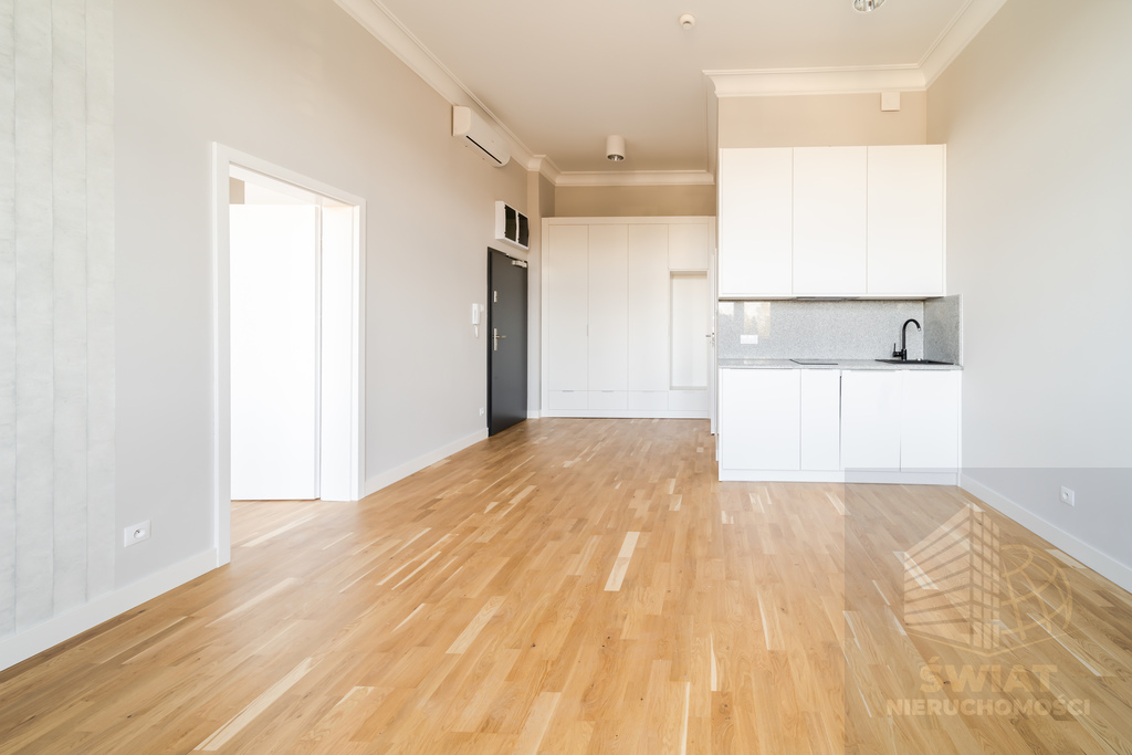 Apartament 2 pokoje z balkonem i parkingiem (1)