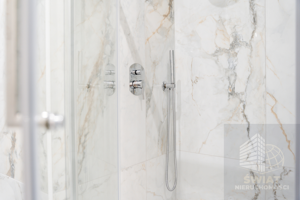 Wyjątkowy apartament 3pok. 57,76m2, Nicea, Francja (14)