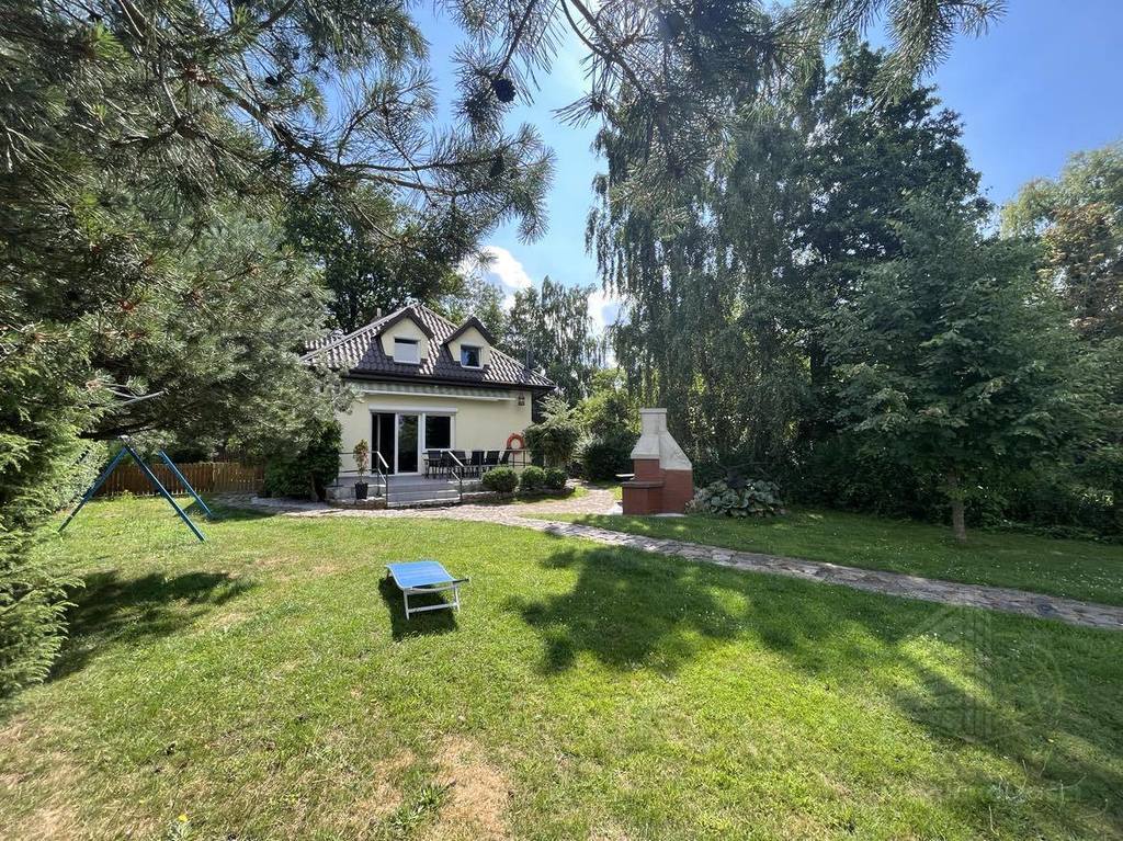 Inwestycyjny dom wypoczynkowy w Nowym Warpnie (1)