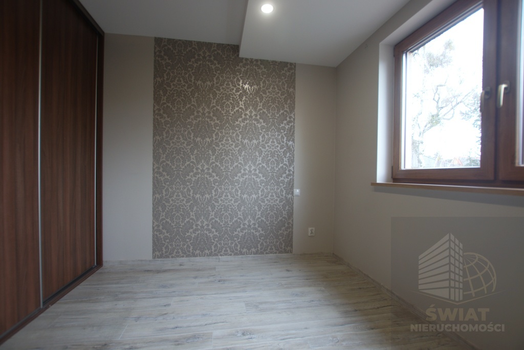 Piętro w pięknej willi na Pogodnie (3)