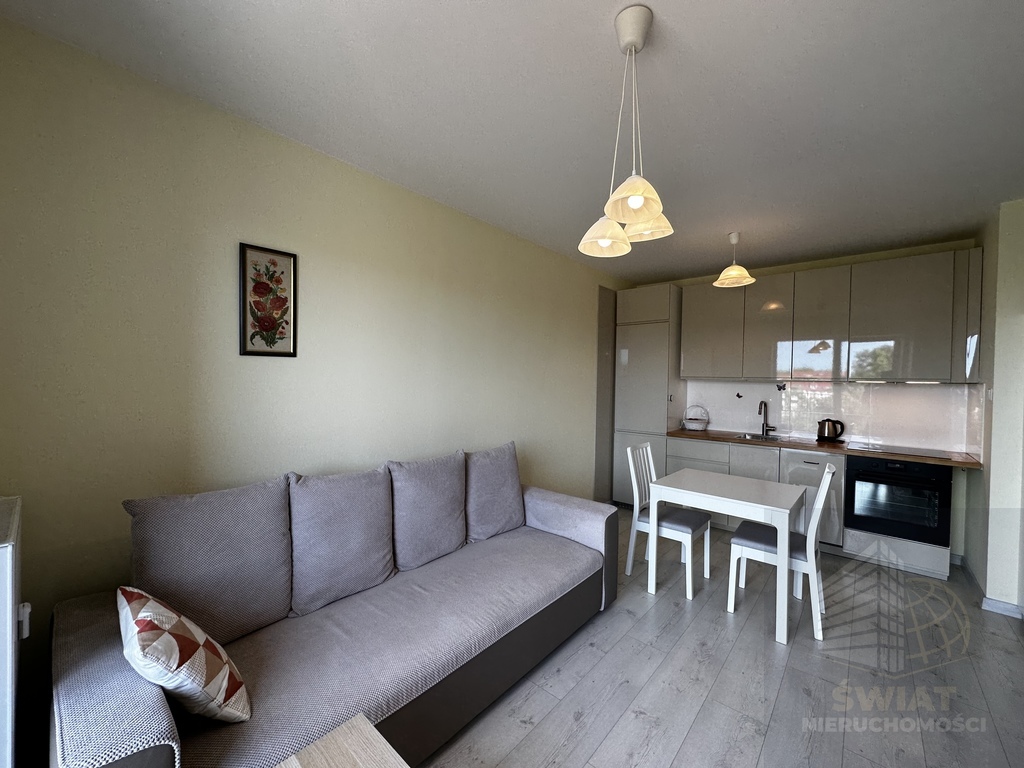 Sprzedam mieszkanie 2 pokoje w centrum Kołobrzegu (1)