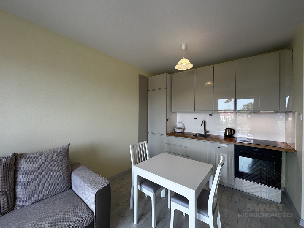 Sprzedam mieszkanie 2 pokoje w centrum Kołobrzegu (2)