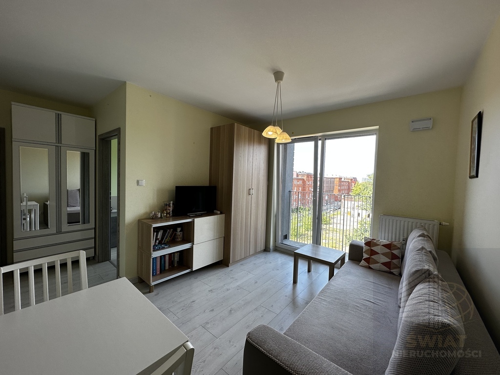 Sprzedam mieszkanie 2 pokoje w centrum Kołobrzegu (5)