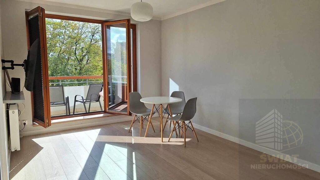 Nowoczesne Mieszkanie z Balkonem I windą (1)