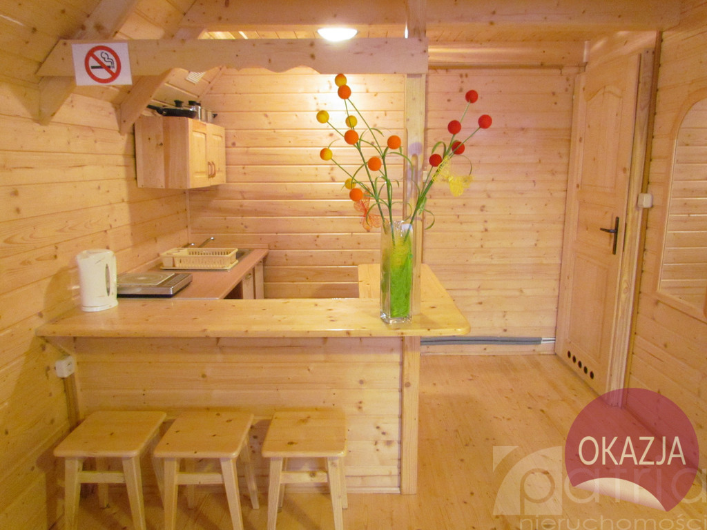 Funkcjonujący ośrodek wczasowy 300m od morza! (2)