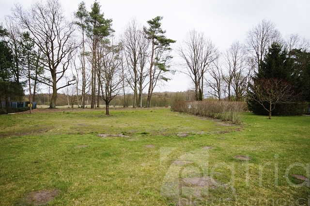 Obiekt z biurem i magazynem w Tanowie (7)