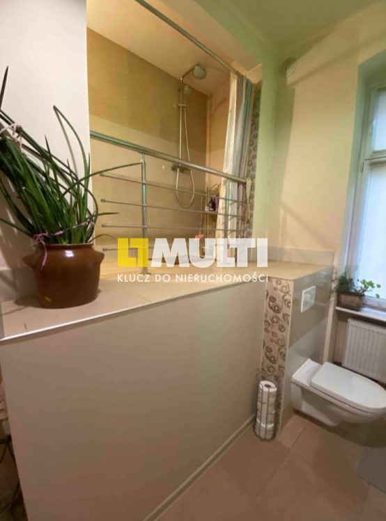 Mieszkanie w odnowionej kamienicy (7)