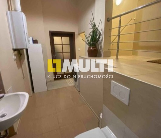 Mieszkanie w odnowionej kamienicy (5)