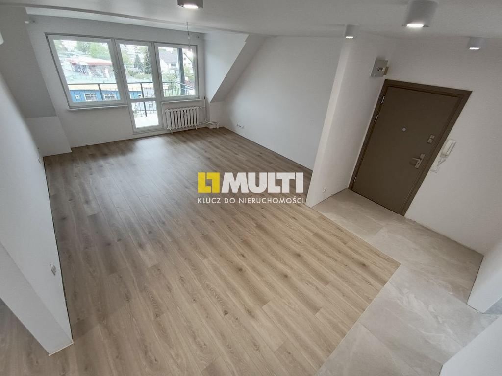 Klimatyzowany 3-pokojowy apartament na Pogodnie (10)