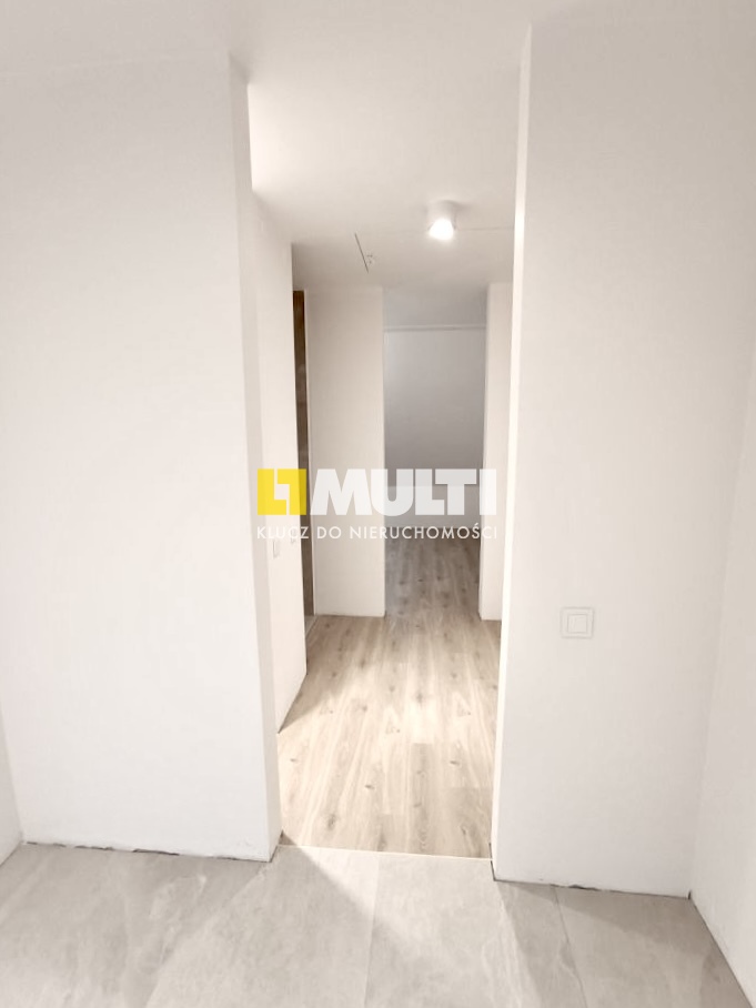 Klimatyzowany 3-pokojowy apartament na Pogodnie (13)