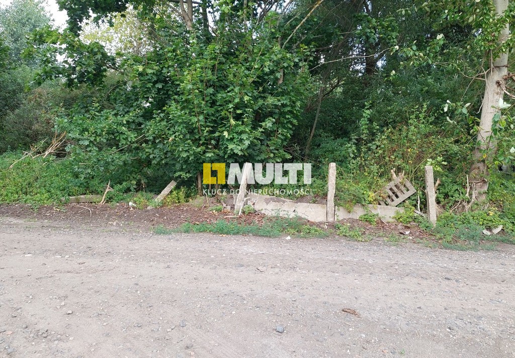 Działka komercyjna na sprzedaż (4)