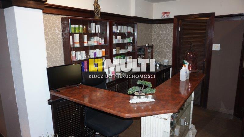 Centrum - salon kosmetyczny (1)