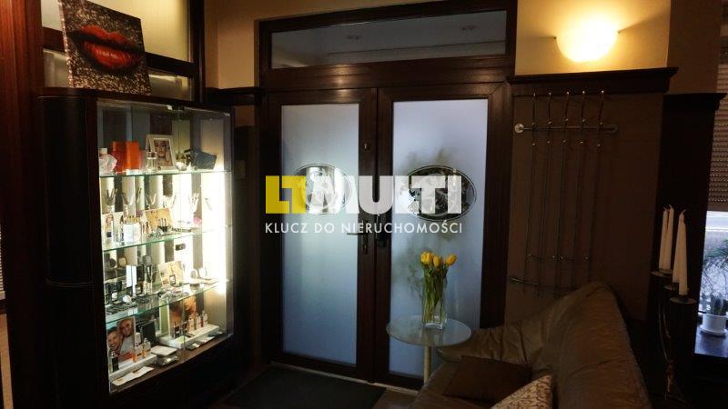 Centrum - salon kosmetyczny (2)