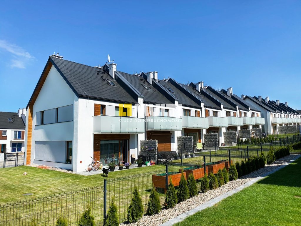 Dom szeregowy 3 kondygnacje Kołobrzeg.Promocja (9)