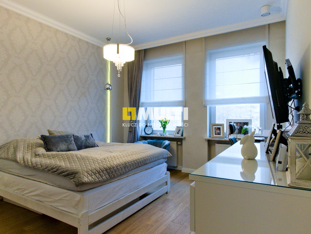 Centrum nietuzinkowe mieszkanie 95m2 ! (7)