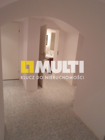 Obiekt zabytkowy na sprzedaż. (7)