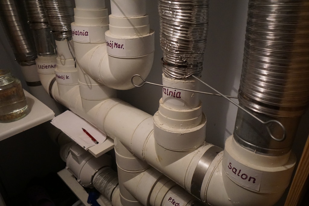 Energooszczędny parterowy dom w Sownie (19)