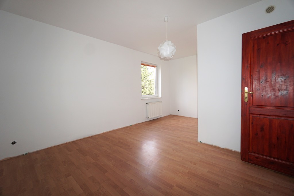 Dom jednorodziny o pow. 216, 6 pokoi (7)