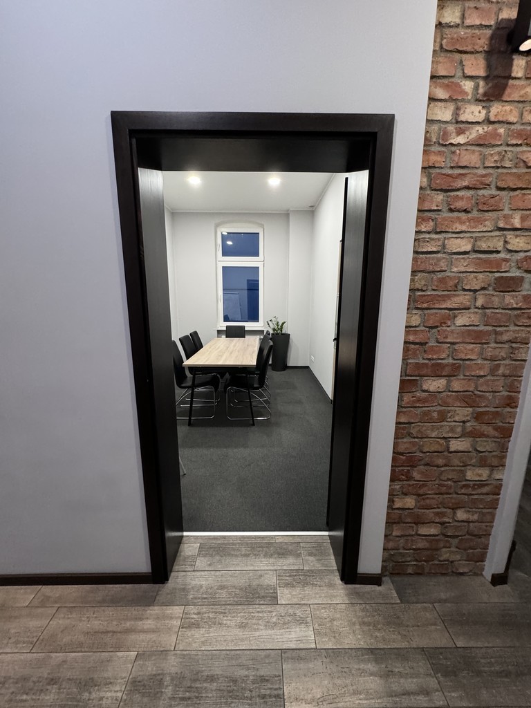 Ekskluzywny lokal przy Kaskadzie (5)