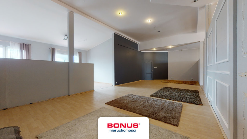 Budynek handlowo-usługowy w świetnej lokalizacji (26)