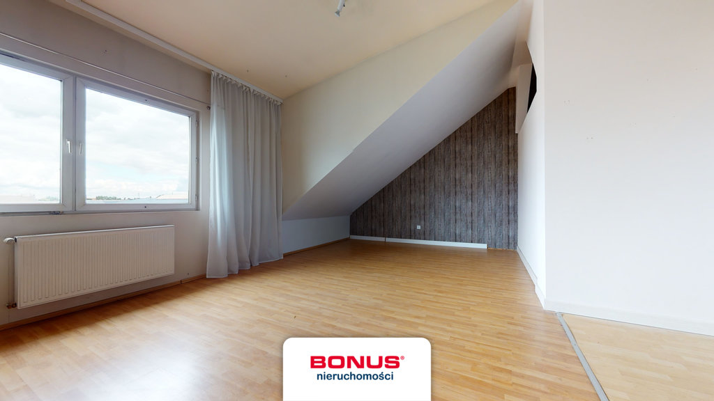 Budynek handlowo-usługowy w świetnej lokalizacji (24)