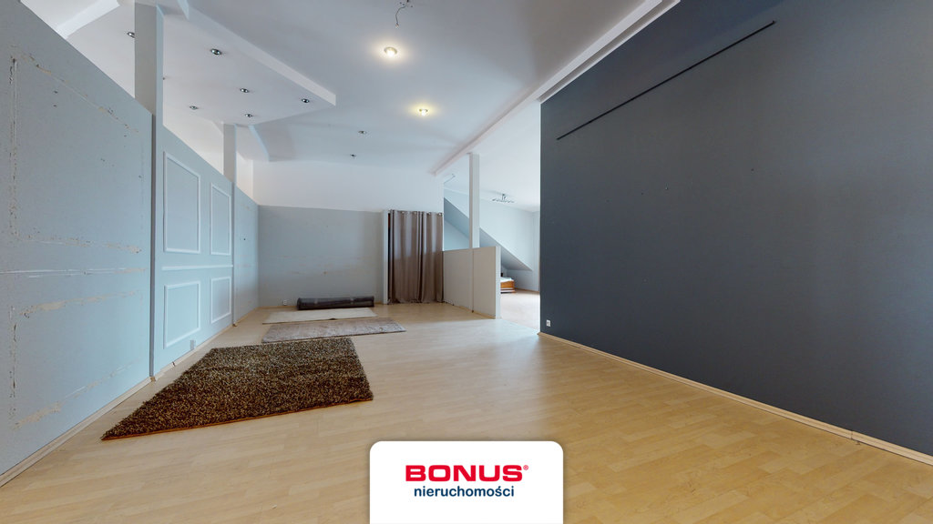 Budynek handlowo-usługowy w świetnej lokalizacji (25)