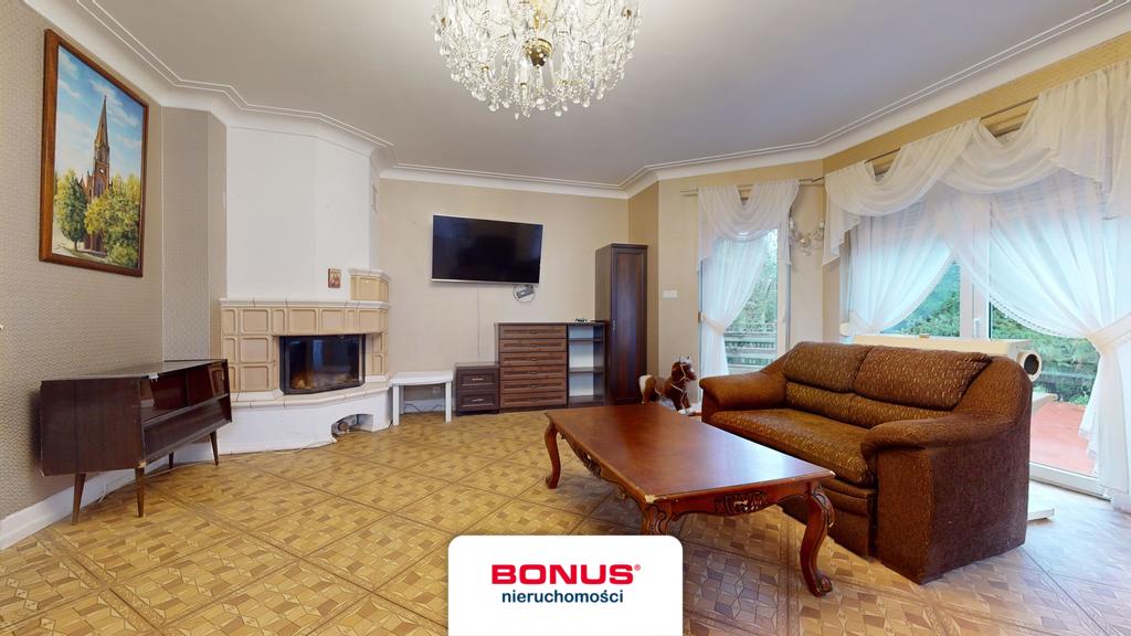 Dom jednorodzinny z pokojami gościnnymi (5)