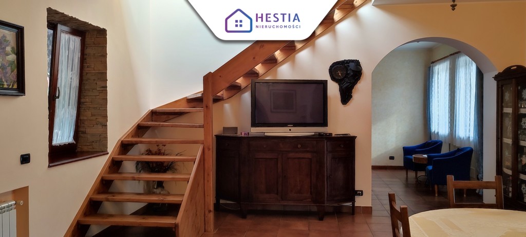 Urocza posiadłość pod Rzymem we Włoszech (9)