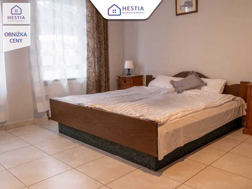 Pensjonat, restauracja i dom dwurodzinny w jednym. (14)