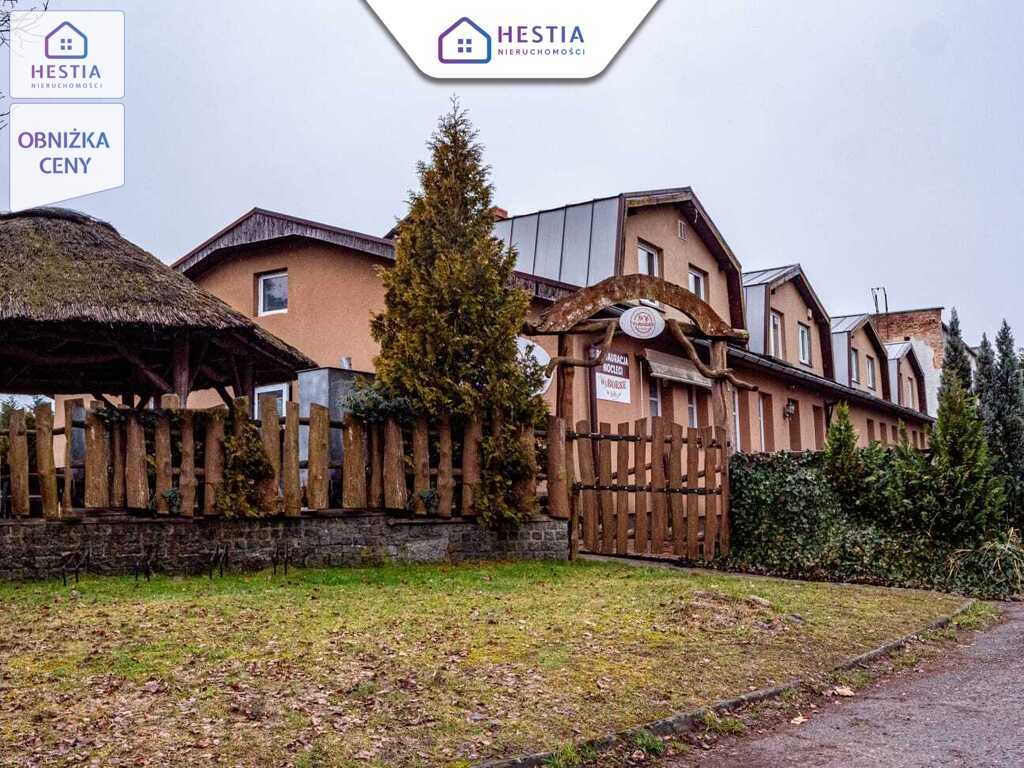 Pensjonat, restauracja i dom dwurodzinny w jednym. (1)