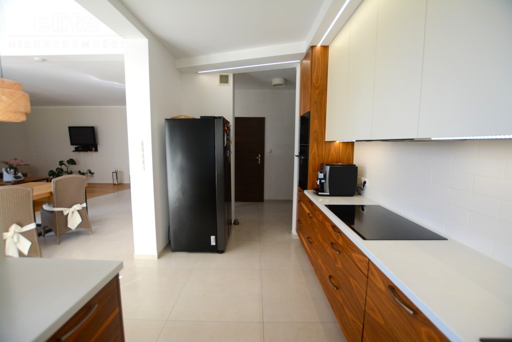 Dobra Szczecińska dom dla rodziny i działalność. (10)