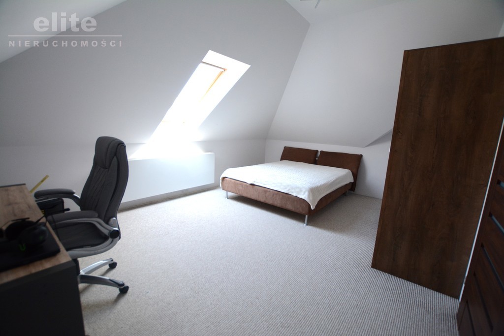 Dobra Szczecińska dom dla rodziny i działalność. (18)