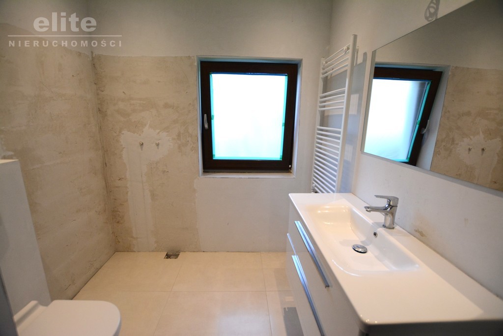 Dobra Szczecińska dom dla rodziny i działalność. (22)