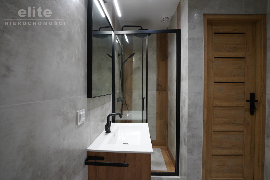 Pomorzany, 2 pokoje, po remoncie kapitalnym (9)