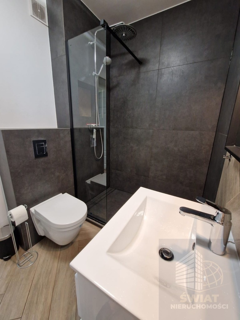 3 pokoje na wynajem, Centrum (10)